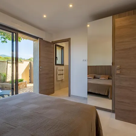 Akemi By Interhome