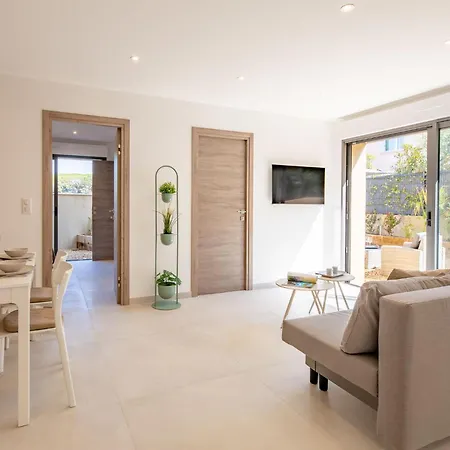 Akemi By Interhome * סן-מקסים